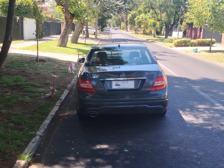 Mercedes benz C 180  1.8 C Cgi Blue Efficiency 2013 Usado en Autoadvice Autos Usados