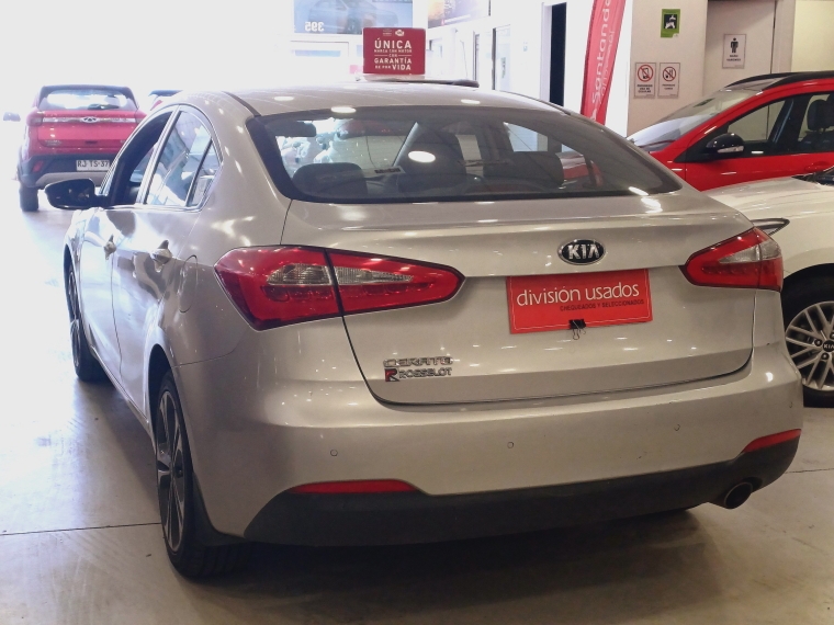Kia Cerato New Cerato Sx At 1.6 Ac Dab Abs Euro V - 1533 2015 Usado en Rosselot Usados