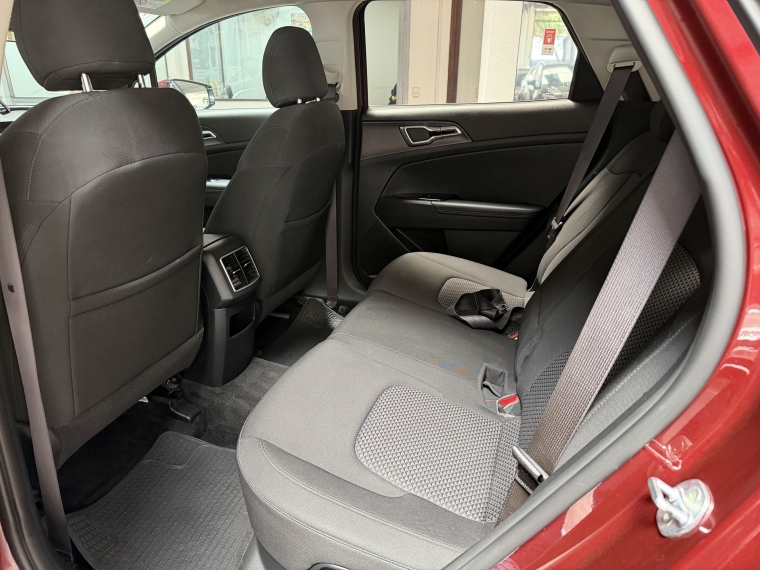 Kia Sportage Ex 2.0l Gsl 6mt 2wd 2023  Usado en Grass & Arueste