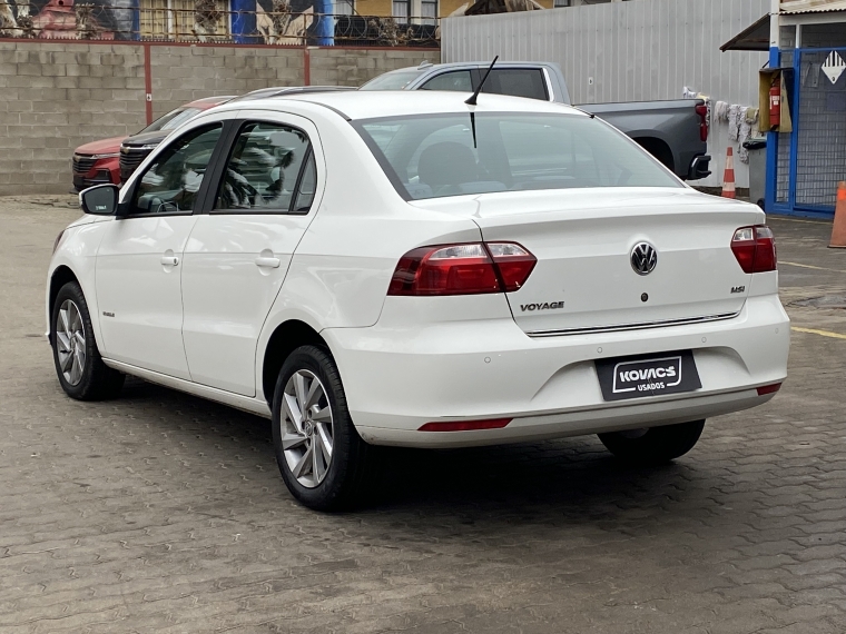 Volkswagen Voyage 1.6 Highline At 2022 Usado  Usado en Kovacs Usados