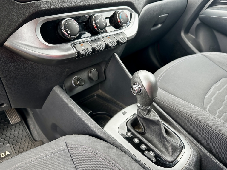 Kia Rio 5 Rio 5 C Ex 1.4l 6at Ci Full - 2080 2014 Usado en Rosselot Usados