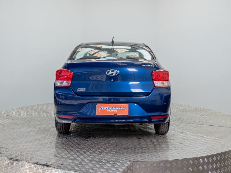 Hyundai Verna  1.4 Cb Plus Mt5 4p 2022 Usado  Usado en Webautos.cl