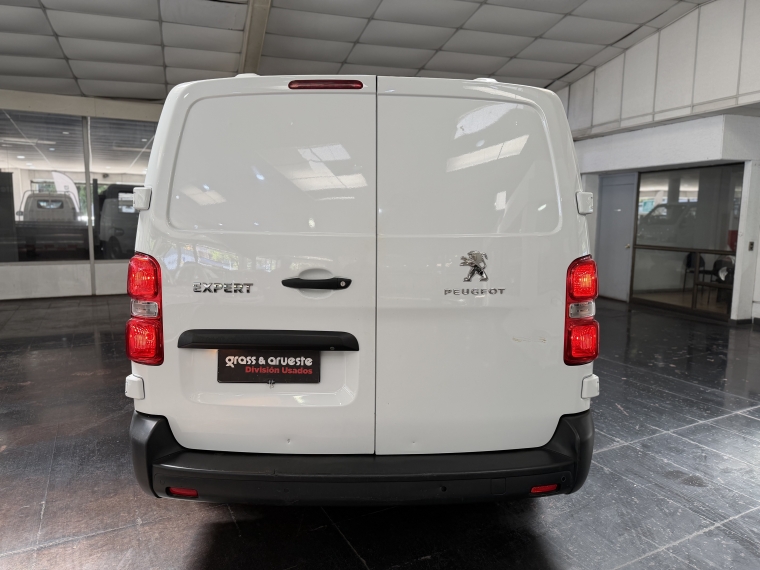Peugeot Expert 2.0l Hdi 150hp 6mt Ac 2022  Usado en Grass & Arueste
