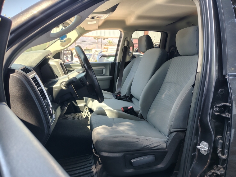 Ram 1500 3.6 Quad Cab At 4x4 2020 Usado  Usado en Kovacs Usados