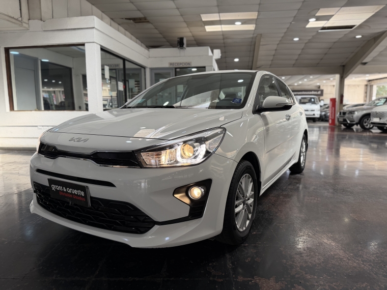 Kia Ex 1.4l 6mt Ci Full 2024  Usado en Grass & Arueste