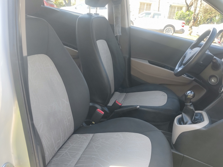 Hyundai Grand I10 Ba — foto 11 de 14