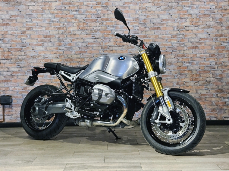 BMW R NINET