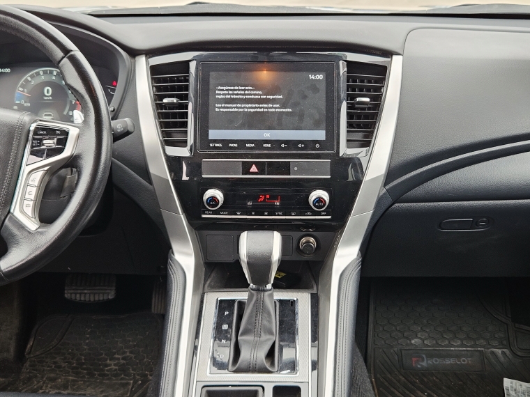 Mitsubishi Montero sport New Montero Sport 3.0 2wd At Euro 6 2024 Usado en Rosselot Usados