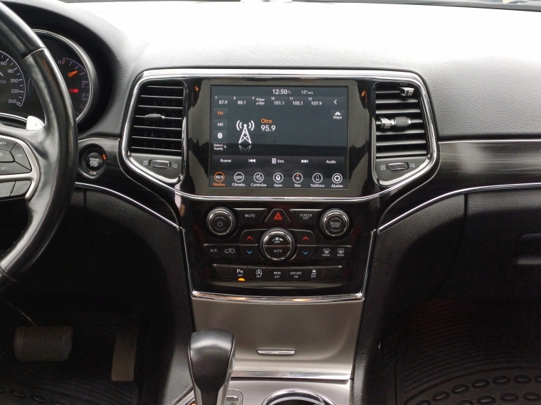 Jeep Grand cherokee Grand Cherokee Ltd 4x4 3.6 Aut 2021 Usado en Rosselot Usados