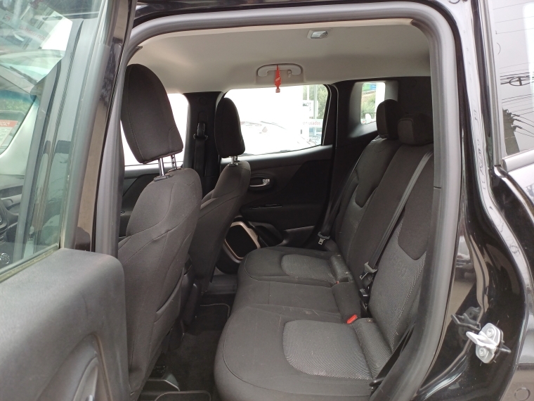Jeep Renegade Renegade Sport Lx 4x2 Mt 1.8 2017 Usado en Rosselot Usados