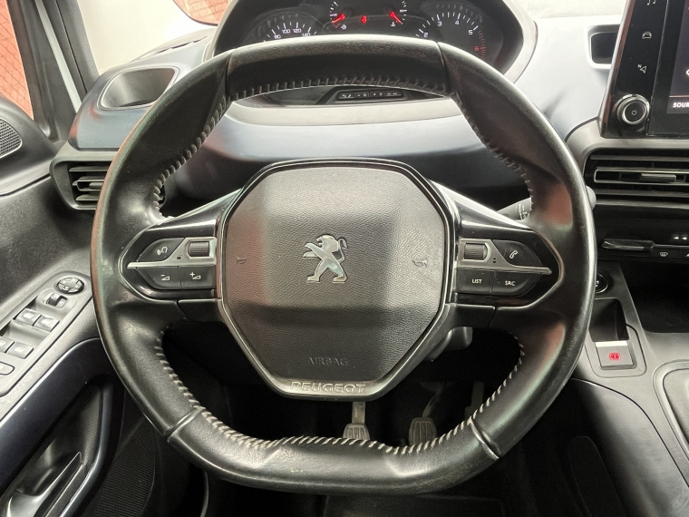 Peugeot Rifter Rifter Allure Blue Hdi 4x2 1.5 2023 Usado en Rosselot Usados