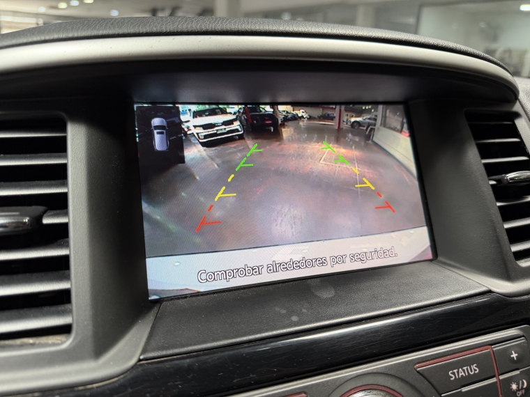 Nissan Pathfinder Advance Cvt 3.5l  2017  Usado en Grass & Arueste