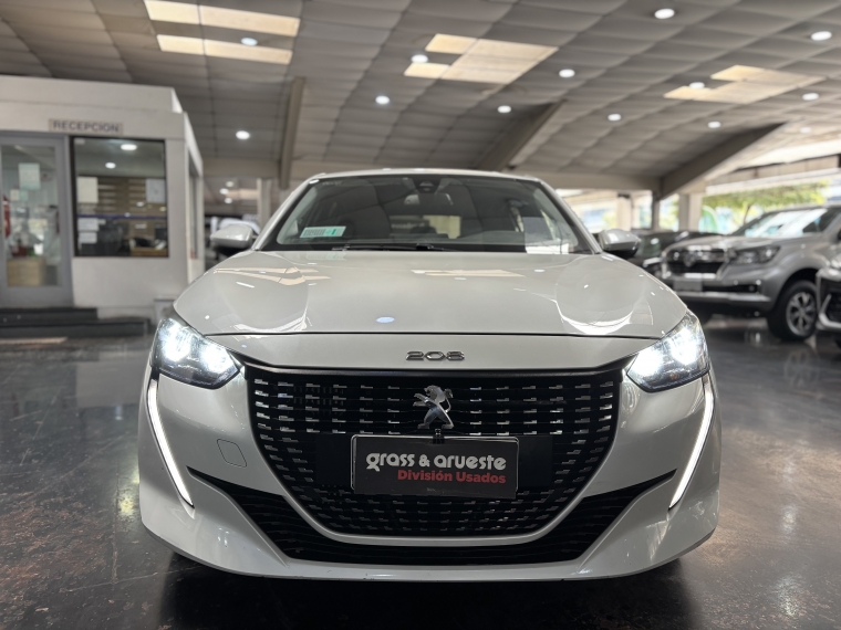 Peugeot 208 Allure Pack 1.2l Puretech 100  6mt 2021  Usado en Grass & Arueste