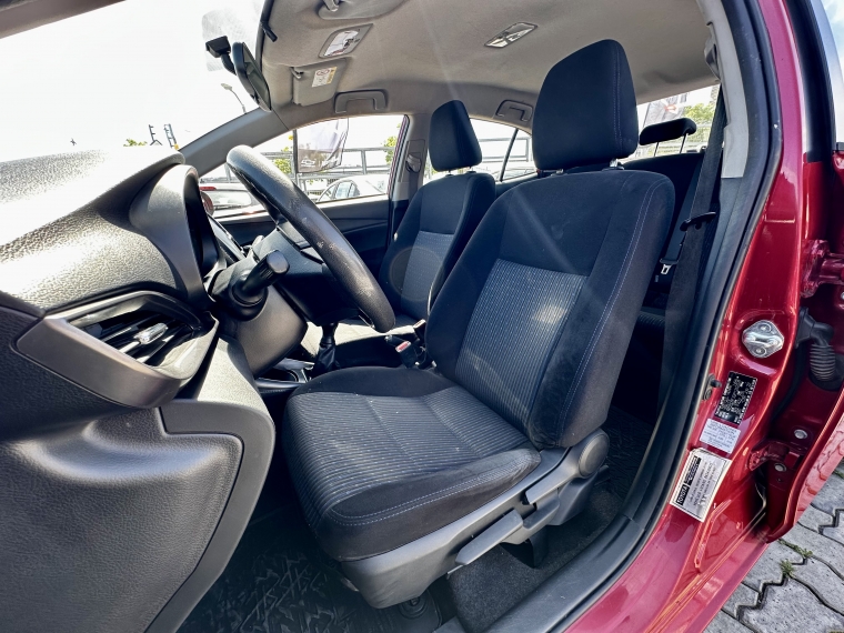 Toyota Yaris 1.5 Sedan Gli E Mt 2023 Usado  Usado en Kovacs Usados