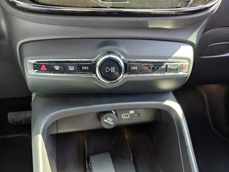 Volvo Ec40 P6 Recharge 2025 Usado Usado en Webautos.cl Volvo Ec40 P6 Recharge 2025 Usado Usado en Webautos.cl