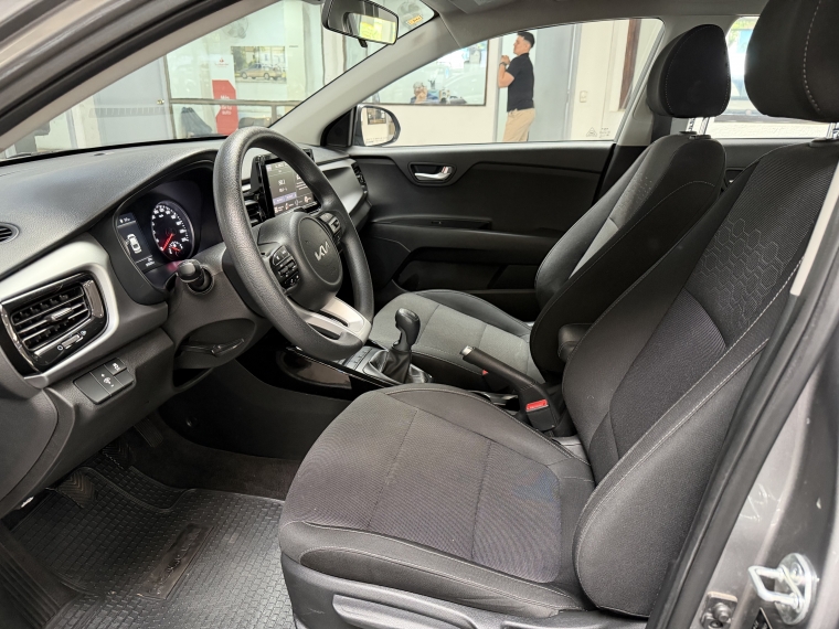 Kia Rio 4 Ex 1.4l 6mt Ci Full 2024  Usado en Grass & Arueste