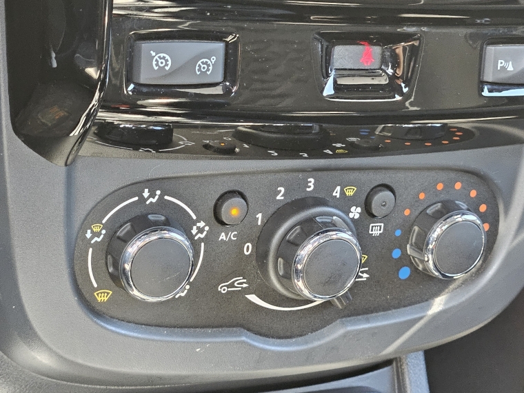 Renault Oroch 2.0 Intens Cd Mt 2019 Usado  Usado en Kovacs Usados