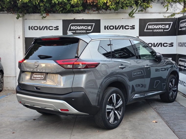 Nissan X-trail 2.5  Exclusive  At  4x4 2023 Usado  Usado en Kovacs Usados