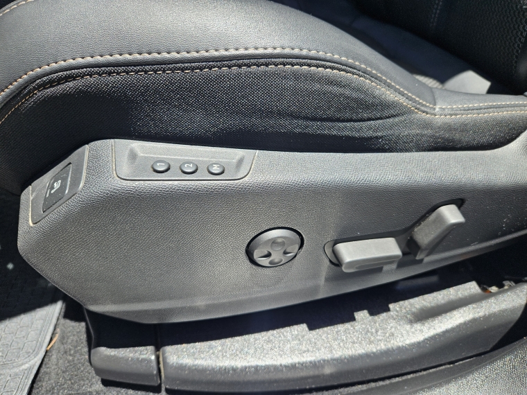 Peugeot 5008 Gt 1.6 Puretech At 2022 Usado  Usado en Kovacs Usados