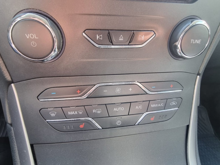 Ford Edge Edge Sel 2.0 Aut 2016 Usado Usado en Webautos.cl Ford Edge Edge Sel 2.0 Aut 2016 Usado Usado en Webautos.cl