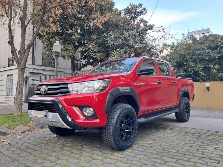 TOYOTA HILUX DX 4X2 2.4 - imagen 2