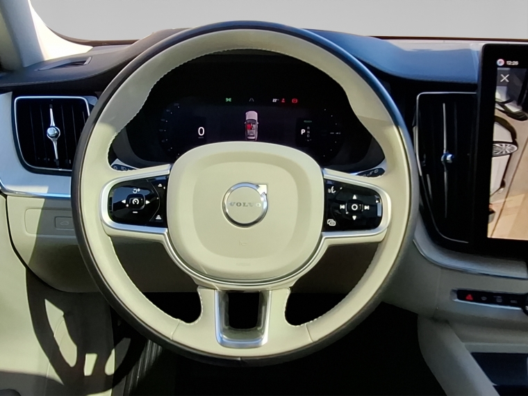 Volvo Xc60 T8 Ultra 4x4 2.0 Aut 2026 Usado Usado en Webautos.cl Volvo Xc60 T8 Ultra 4x4 2.0 Aut 2026 Usado Usado en Webautos.cl