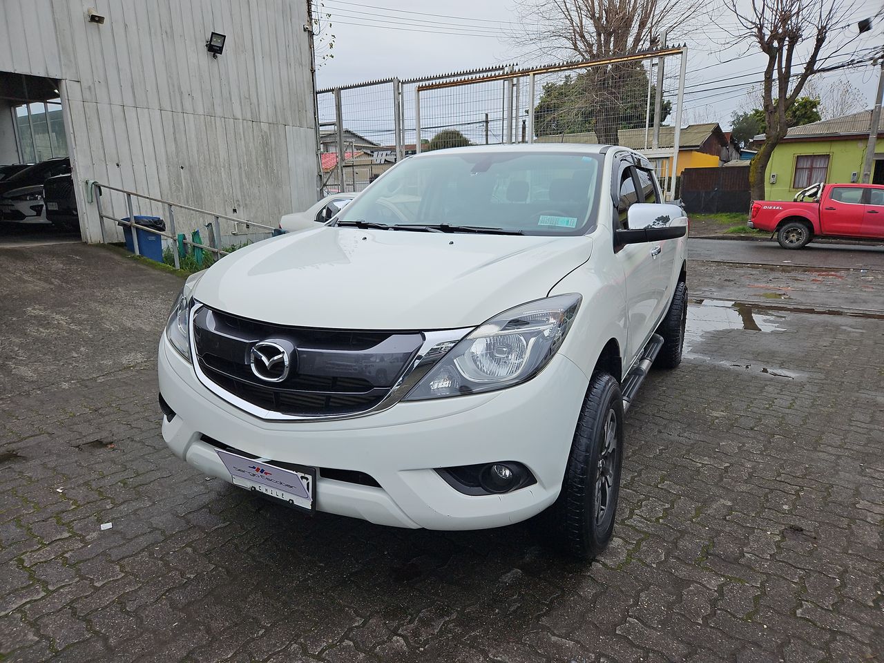 Mazda Bt-50 New Bt 50 Dcab Sdx 4x4 3.2 Aut 2021 Usado en Usados de Primera - Sergio Escobar