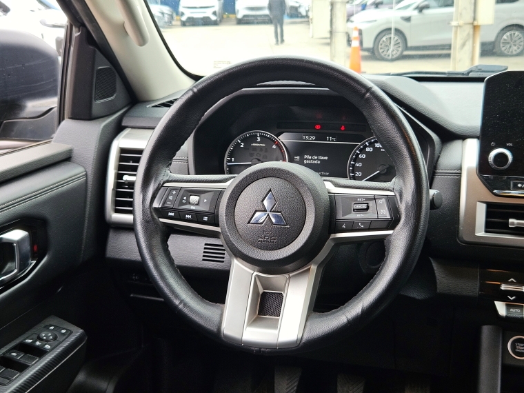 Mitsubishi L200 L200 Dakar Xr 4x4 2.4 2024 Usado en Rosselot Usados
