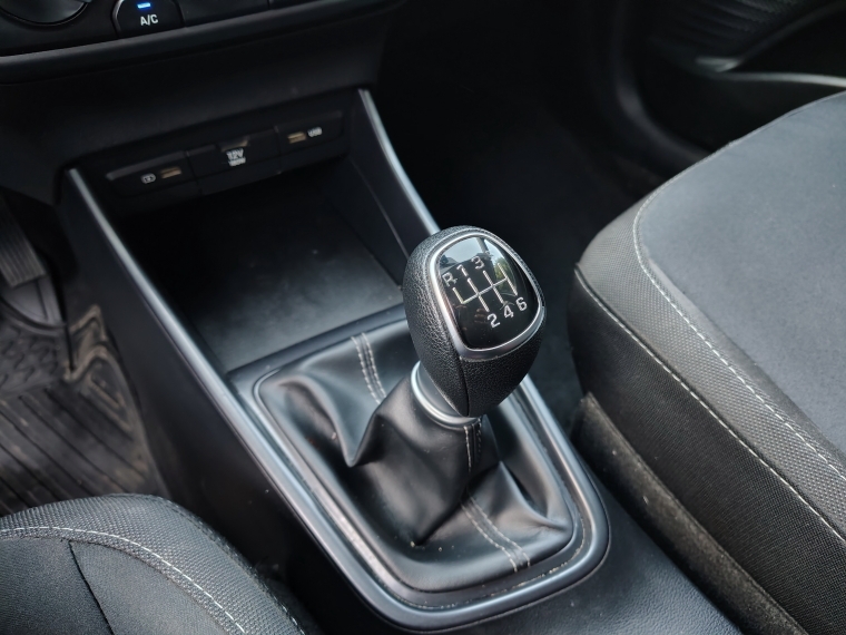 Hyundai I-20 1.4 Bi3   Plus  Mt 2023 Usado  Usado en Kovacs Usados