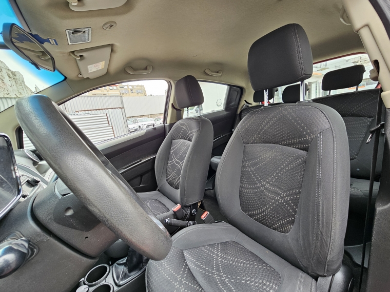 Chevrolet Spark 1.2 Gt Dh E5 Mt Lt Ac Bt 2018 Usado  Usado en Kovacs Usados