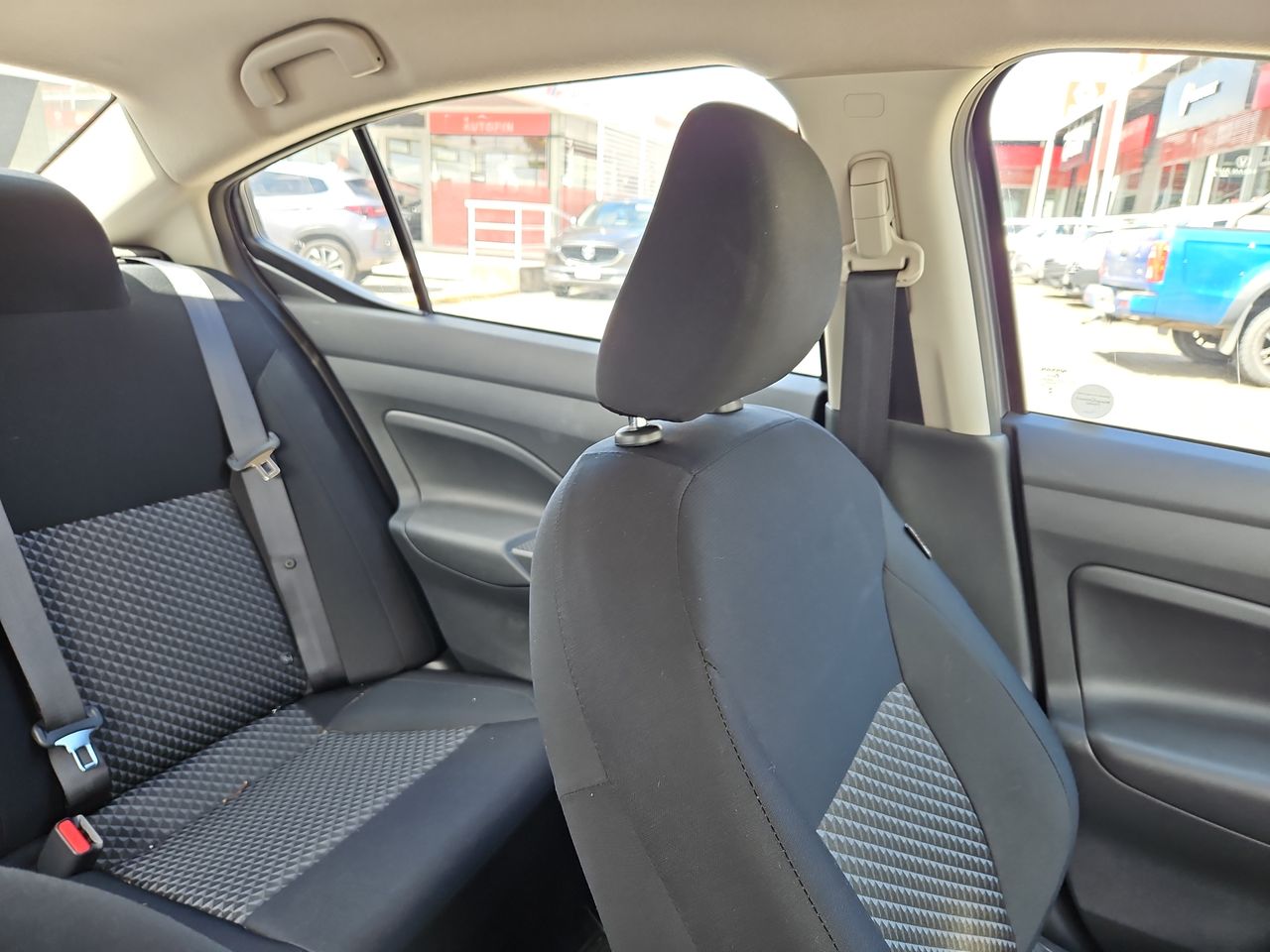 Nissan Versa Versa Mt 4x2 1.6 2025 Usado en Usados de Primera - Sergio Escobar