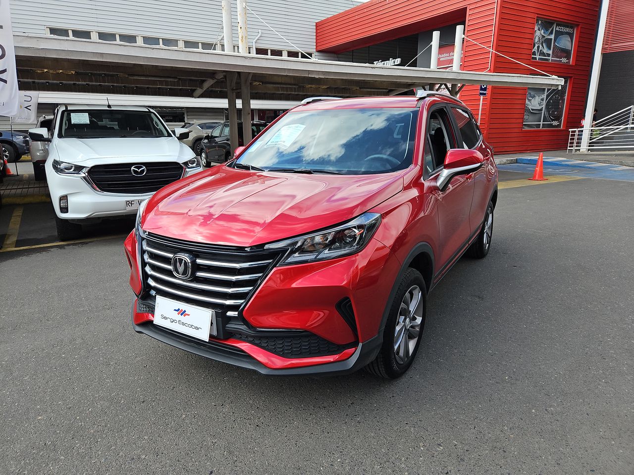 Changan Cs15 Cs15 Hb 4x2 1.5 2023 Usado en Usados de Primera - Sergio Escobar