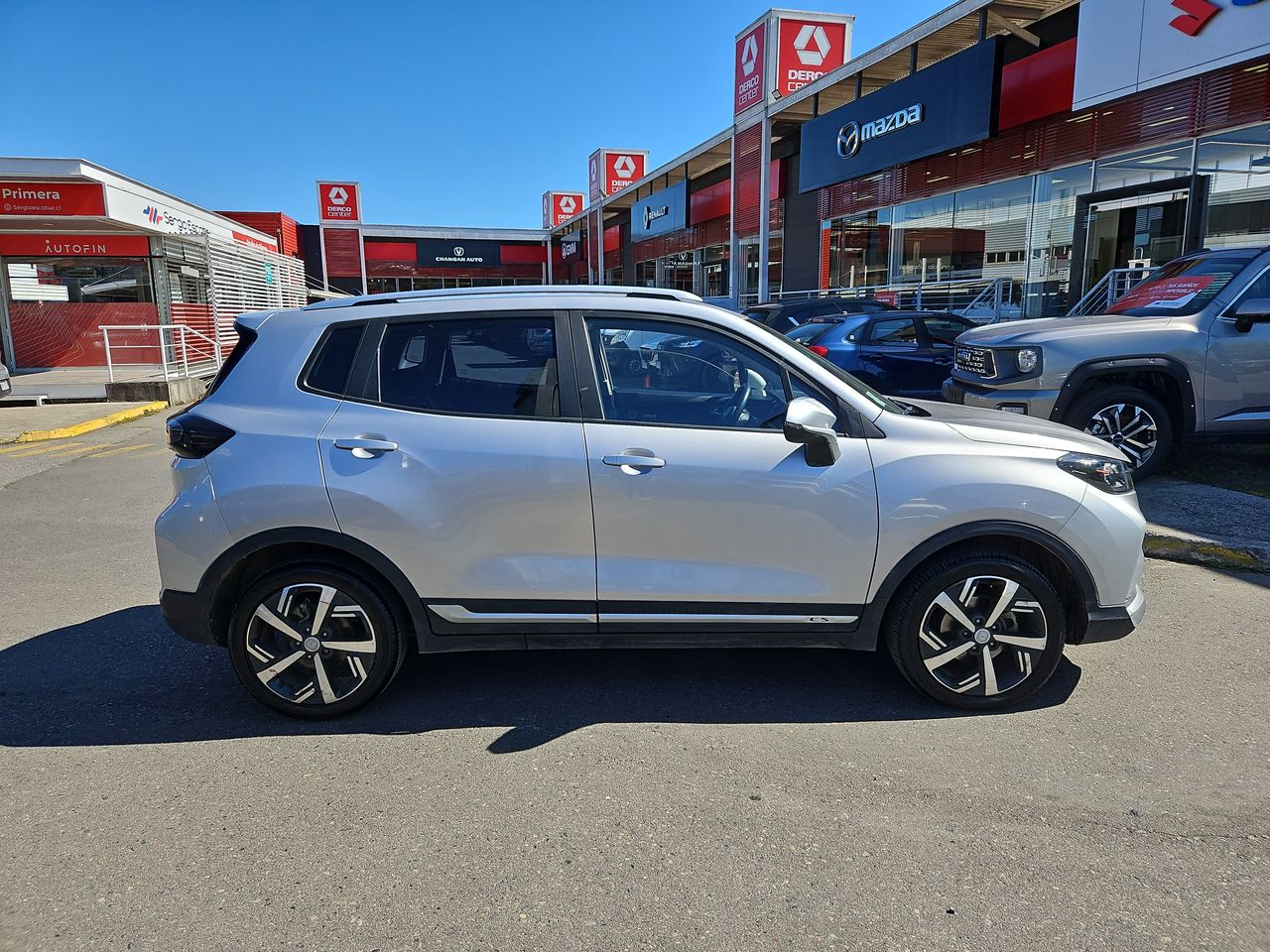 Changan Cs15 Cs15 Hb 4x2 1.5 2023 Usado en Usados de Primera - Sergio Escobar