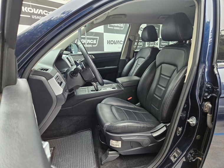 Ssangyong Rexton 2.2  Glx At Diesel 2024 Usado  Usado en Kovacs Usados
