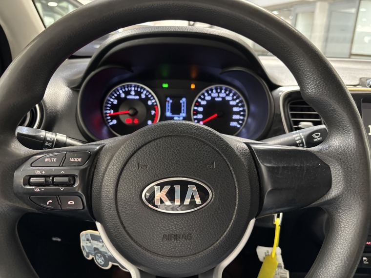 Kia Soluto Lx 1.4l Ac 5mt  2021  Usado en Grass & Arueste