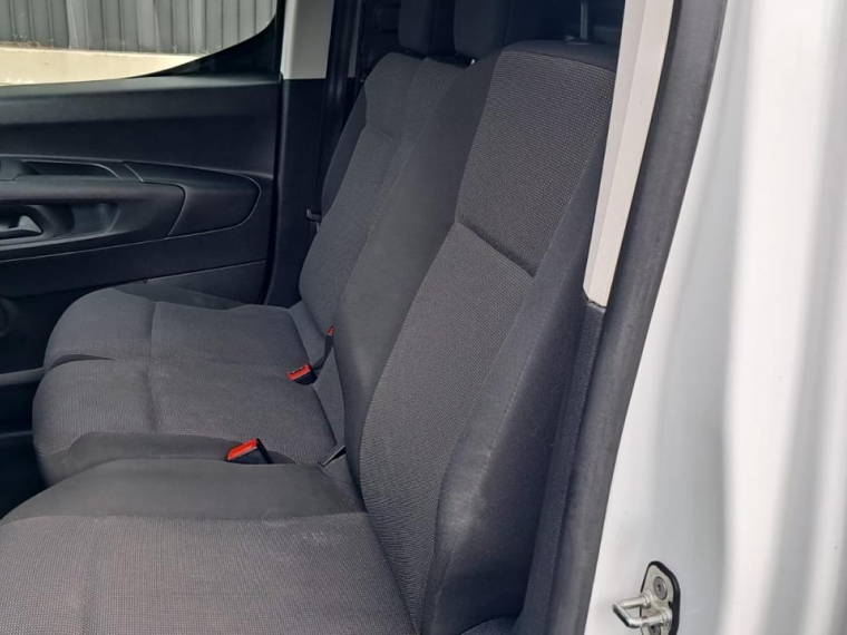Peugeot Partner Blue Hdi 1.5 2024  Usado en Autos