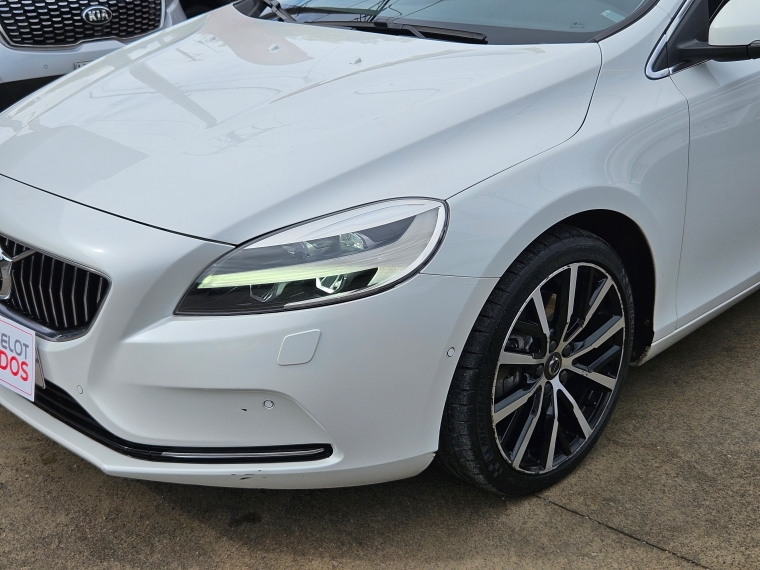 Volvo V40 V40 T5 2.0 At 2020 Usado en Rosselot Usados