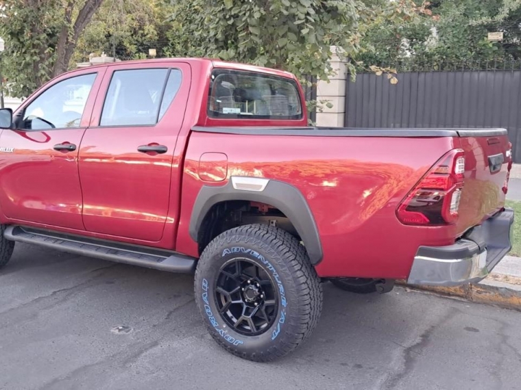 Toyota Hilux Dx 4x4 2.4 2021  Usado en Autos