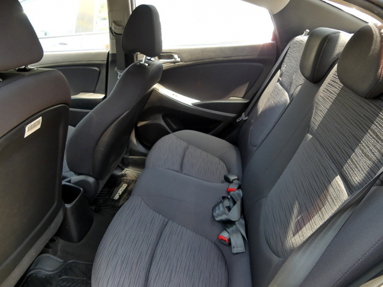 Hyundai Accent 1.4 2017 Usado  Usado en Webautos.cl