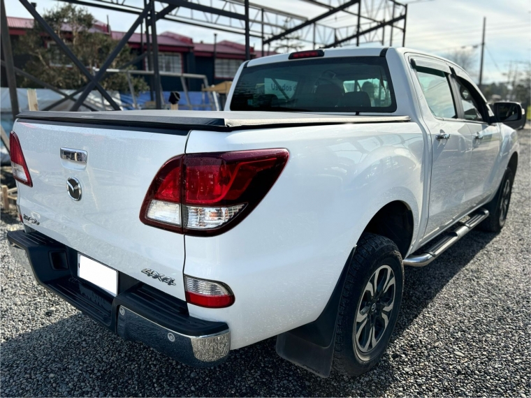 Mazda Bt-50 Bt 50 Dcab Sdx Full 4x4 2.2 2018  Usado en Guillermo Morales Usados