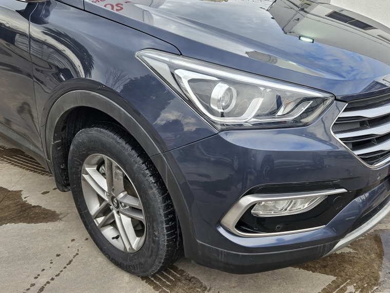 Hyundai Santa fe Santa Fe 2.4 Gls 2wd 2018 Usado en Rosselot Usados