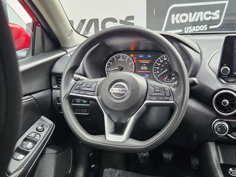 Nissan Sentra 2.0 Advance  Mt 2022 Usado  Usado en Kovacs Usados