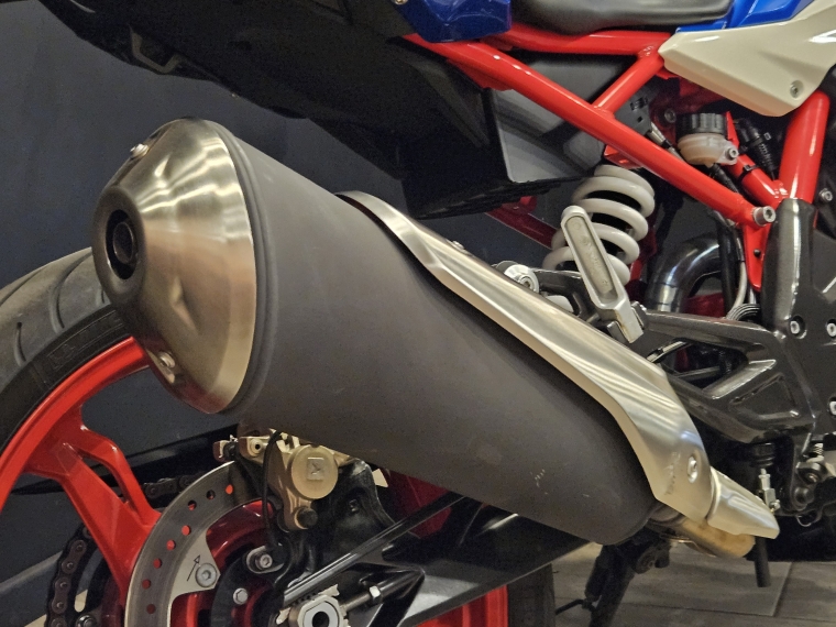 Bmw G 310 r . 2025 Usado en BMW Premium Selection