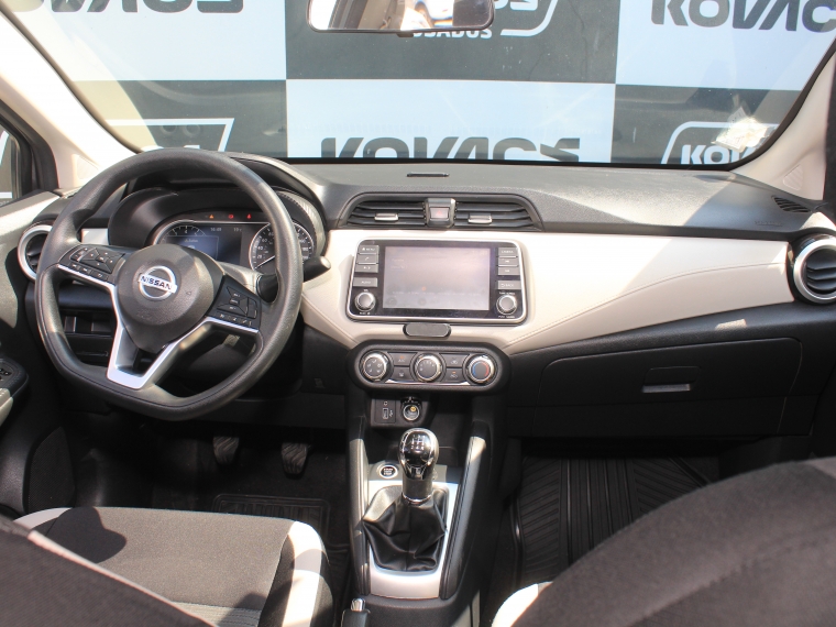 Nissan Versa 1.6  Advance  Mt 2023 Usado  Usado en Kovacs Usados