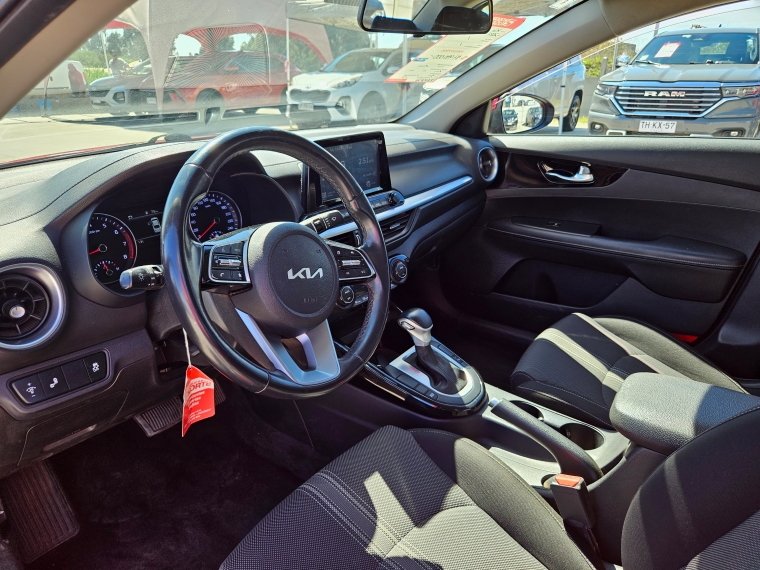 Kia Cerato Cerato Mpi 1.6 Aut 2022 Usado en Rosselot Usados