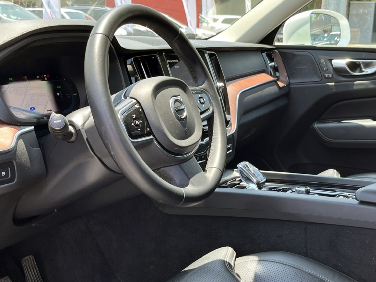 Volvo Xc60 Ii T8 Awd Recharge 2.0 Aut 2024 Usado  Usado en BMW Premium Selection