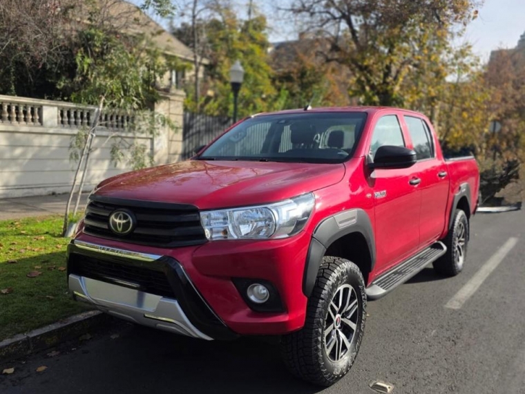 TOYOTA HILUX DX 4X2 2.4 - imagen 1