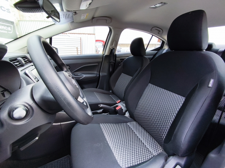 Nissan Versa 1.6 Sense Mt 2024 Usado  Usado en Kovacs Usados