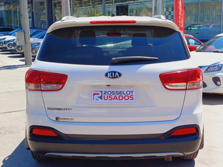 Kia Sorento New Sorento Ex 2.4l Gsl 6at 2wd 4x2 - 1804 2017 Usado en Rosselot Usados