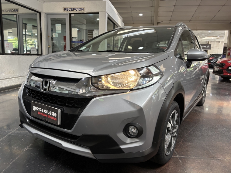 Honda Ex 1.5l 5mt Ac 2020  Usado en Grass & Arueste